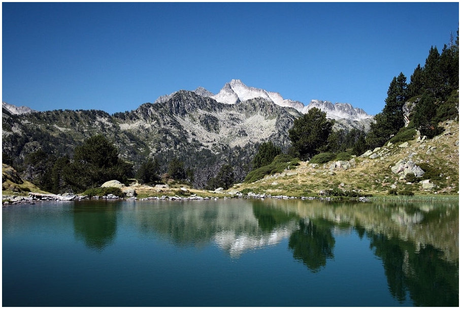 Pic de Néouvielle et du Lac d'Aubert